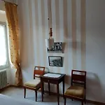 Casa Ubaldo דירה קנרו ריביירה